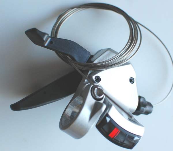 Shimano Shifter SL-R441 silber 2 / 3 fach linke Seite Kratzer wie Bild