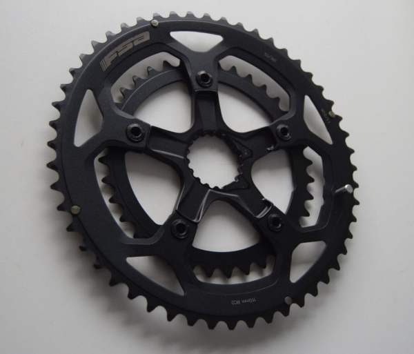 2 FSA Kettenblätter mit Spider 52+36Z Road 5-Loch Material: 52T = Aluminium, 36T = Stahl