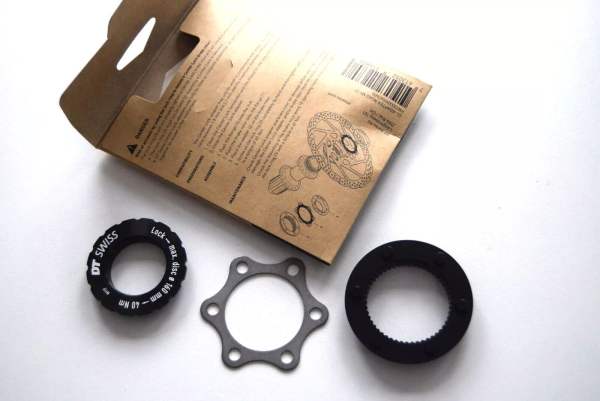 DT Swiss Centerlock auf 6-Loch Adapter Road