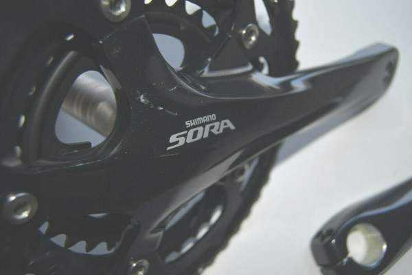 Shimano Kettenradgarnitur Sora FC-3503 50-39-30 170mm Kratzer | Kurbeln | Antrieb | bikesportparts.de Shimano Kettenradgarnitur Sora FC-3503 50-39-30 170mm Kratzer | Kurbeln | Antrieb | bikesportparts.de