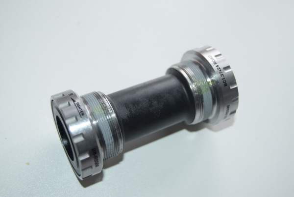 Shimano Innenlager ROAD BB-RS500 BSA Gewinde Hollowtech II 68-73mm