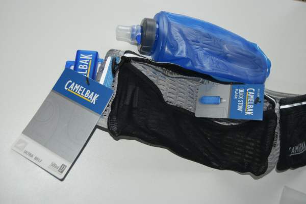 Camelbak Laufgürtel CAMELBAK Ultra Belt Lauf-Gürtel funktionelle Hüft-Tasche mit Quick Stow Flasche