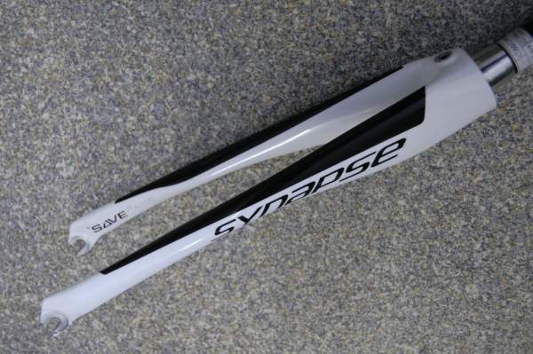 Cannondale Synapse Save PLUS Carbon Gabel weiß-schwarz tapered 1 1/8 auf 1 1/4 Zoll