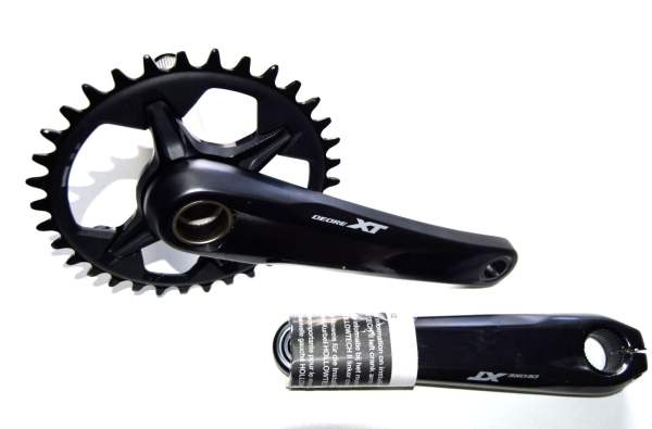 SHIMANO XT FC-M8100 Kurbelschlossring & Unterlegscheibe – Für Direkt Montierte Kurbeln